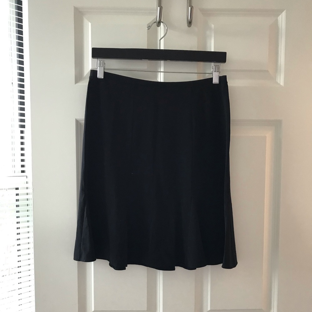 Gap black skirt